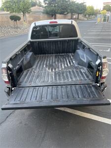 2010 Toyota Tacoma   - Photo 8 - Sacramento, CA 95825