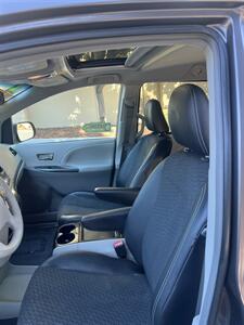 2012 Toyota Sienna SE 8-Passenger   - Photo 12 - Sacramento, CA 95825