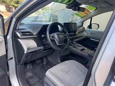 2021 Toyota Sienna LE 8-Passenger   - Photo 13 - Sacramento, CA 95825