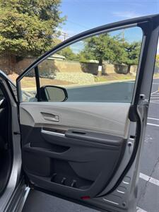 2021 Toyota Sienna LE 8-Passenger   - Photo 24 - Sacramento, CA 95825