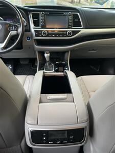 2015 Toyota Highlander XLE - Photo 16 - Sacramento, CA 95825