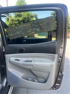 2015 Toyota Tacoma PreRunner V6   - Photo 28 - Sacramento, CA 95825