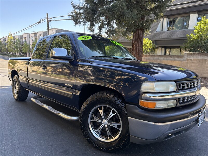 2001 Chevrolet Silverado 1500   - Photo 1 - Sacramento, CA 95825