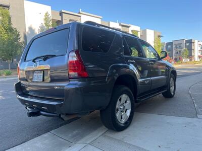 2008 Toyota 4Runner SR5   - Photo 8 - Sacramento, CA 95825