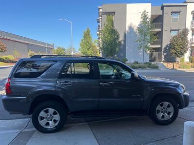 2008 Toyota 4Runner SR5   - Photo 9 - Sacramento, CA 95825