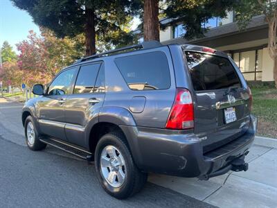 2008 Toyota 4Runner SR5   - Photo 5 - Sacramento, CA 95825