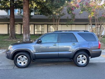 2008 Toyota 4Runner SR5   - Photo 4 - Sacramento, CA 95825