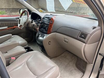 2006 Toyota Sienna XLE Limited 7 Passen - Photo 27 - Sacramento, CA 95825