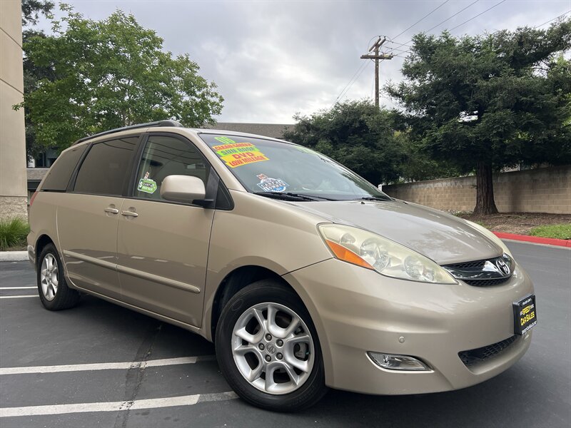2006 Toyota Sienna XLE Limited 7 Passen   - Photo 1 - Sacramento, CA 95825