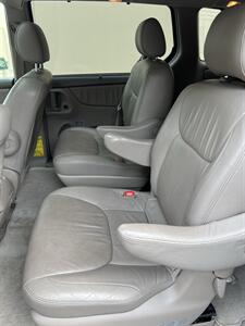 2006 Toyota Sienna XLE Limited 7 Passen - Photo 16 - Sacramento, CA 95825