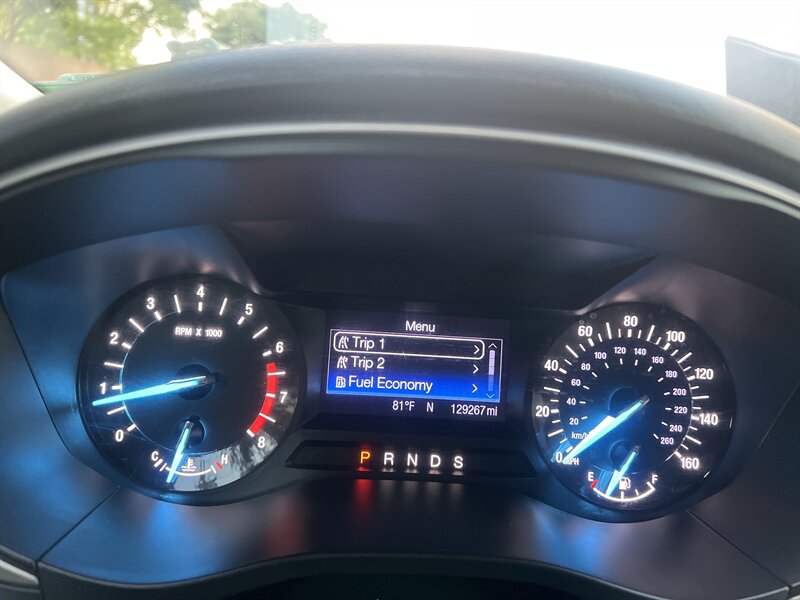 2013 Ford Fusion SE photo 29
