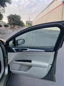 2013 Ford Fusion SE   - Photo 26 - Sacramento, CA 95825