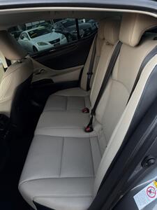 2019 Lexus ES F SPORT - Photo 13 - Sacramento, CA 95825