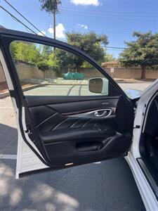 2012 INFINITI M35h - Photo 15 - Sacramento, CA 95825