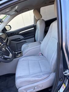 2014 Toyota Highlander LE Plus - Photo 11 - Sacramento, CA 95825