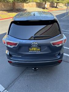 2014 Toyota Highlander LE Plus - Photo 8 - Sacramento, CA 95825