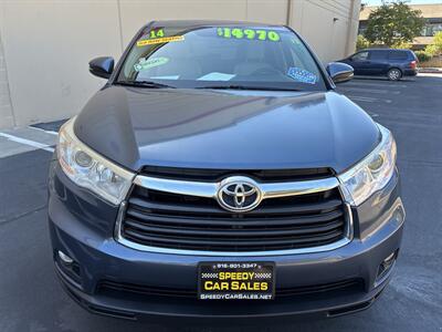 2014 Toyota Highlander LE Plus - Photo 2 - Sacramento, CA 95825