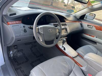 2005 Toyota Avalon XLS   - Photo 12 - Sacramento, CA 95825