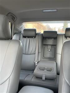 2005 Toyota Avalon XLS   - Photo 36 - Sacramento, CA 95825