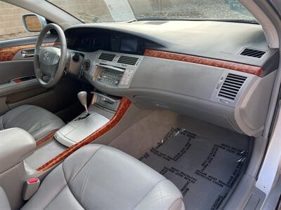 2005 Toyota Avalon XLS   - Photo 23 - Sacramento, CA 95825