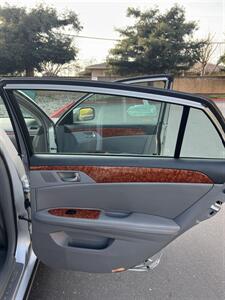 2005 Toyota Avalon XLS   - Photo 25 - Sacramento, CA 95825