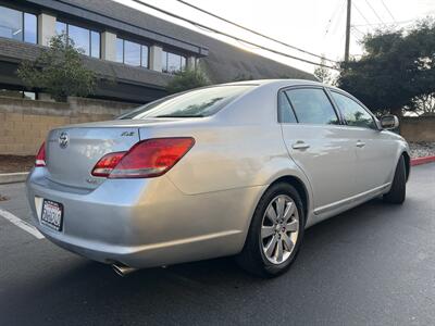 2005 Toyota Avalon XLS   - Photo 9 - Sacramento, CA 95825