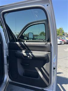 2010 GMC Sierra 2500 SLE - Photo 24 - Sacramento, CA 95825