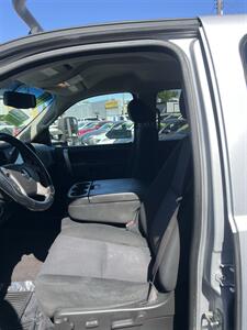 2010 GMC Sierra 2500 SLE - Photo 12 - Sacramento, CA 95825