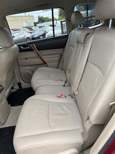 2010 Toyota Highlander Limited - Photo 15 - Sacramento, CA 95825