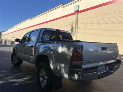 2006 Toyota Tacoma PreRunner V6 - Photo 6 - Sacramento, CA 95825