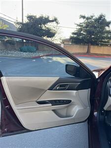 2015 Honda Accord LX   - Photo 14 - Sacramento, CA 95825