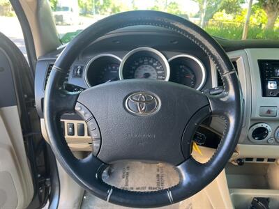 2009 Toyota Tacoma PreRunner V6   - Photo 15 - Sacramento, CA 95825