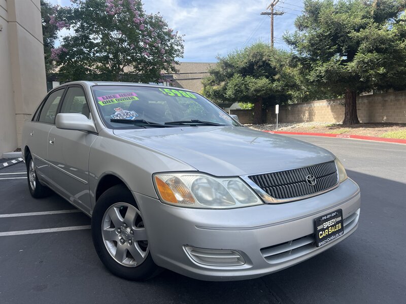 2001 Toyota Avalon XL Bench's photo