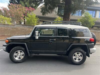 2010 Toyota FJ Cruiser - Photo 4 - Sacramento, CA 95825