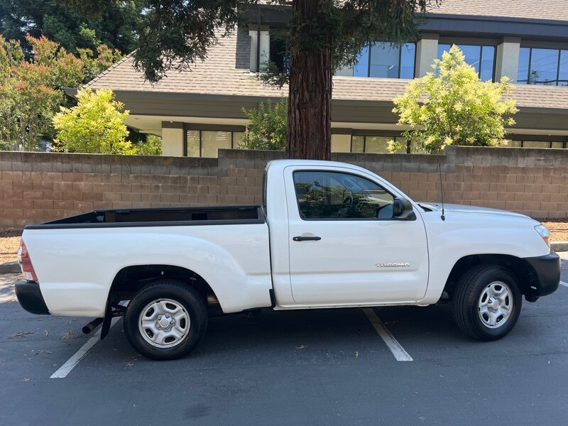 2010 Toyota Tacoma photo 7