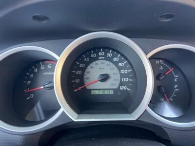 2010 Toyota Tacoma   - Photo 29 - Sacramento, CA 95825
