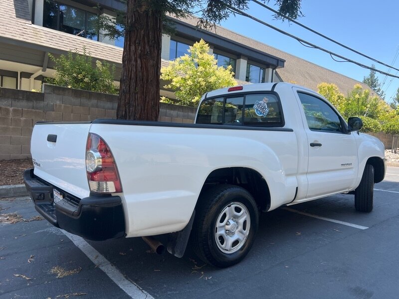 2010 Toyota Tacoma photo 6