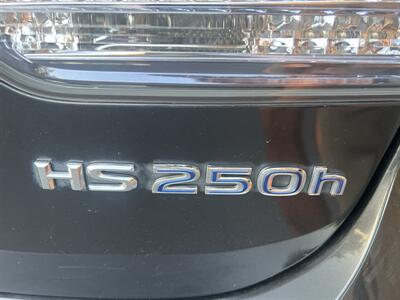 2011 Lexus HS 250h Premium   - Photo 11 - Sacramento, CA 95825