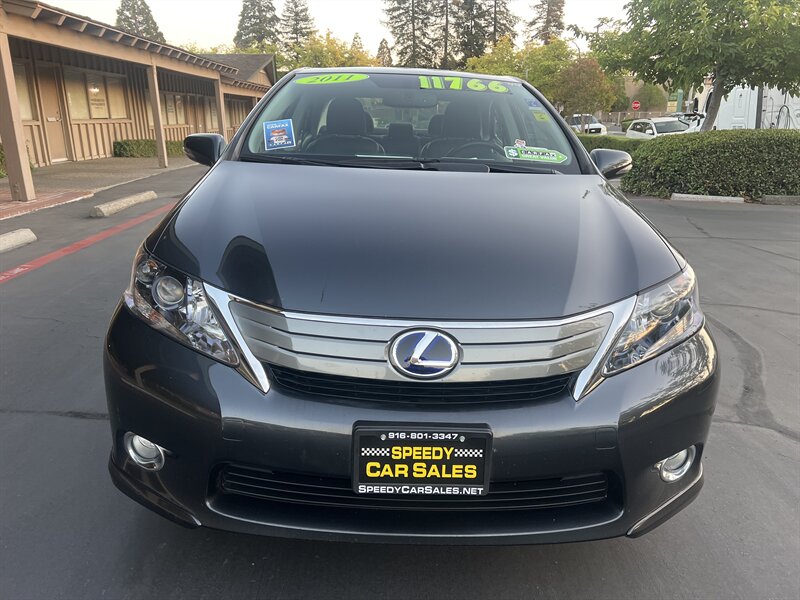 2011 Lexus HS 250h photo 2