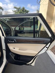 2017 Subaru Outback 2.5i Limited   - Photo 30 - Sacramento, CA 95825