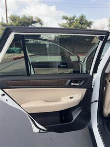2017 Subaru Outback 2.5i Limited   - Photo 14 - Sacramento, CA 95825