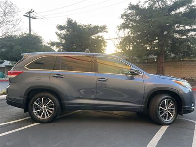 2018 Toyota Highlander XLE   - Photo 7 - Sacramento, CA 95825