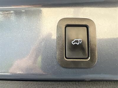 2018 Toyota Highlander XLE   - Photo 19 - Sacramento, CA 95825