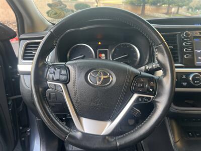 2018 Toyota Highlander XLE   - Photo 16 - Sacramento, CA 95825