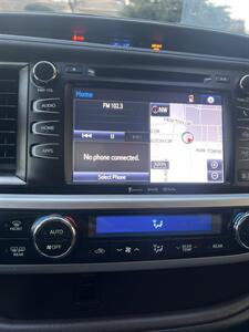 2018 Toyota Highlander XLE   - Photo 28 - Sacramento, CA 95825