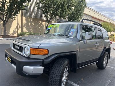 2010 Toyota FJ Cruiser   - Photo 4 - Sacramento, CA 95825