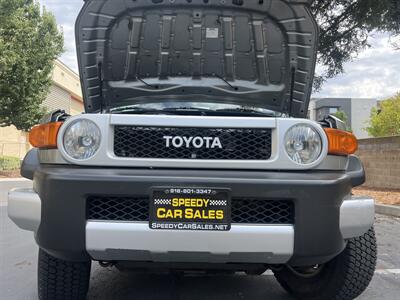 2010 Toyota FJ Cruiser   - Photo 32 - Sacramento, CA 95825