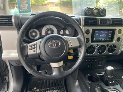 2010 Toyota FJ Cruiser   - Photo 15 - Sacramento, CA 95825