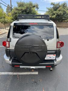 2010 Toyota FJ Cruiser   - Photo 8 - Sacramento, CA 95825