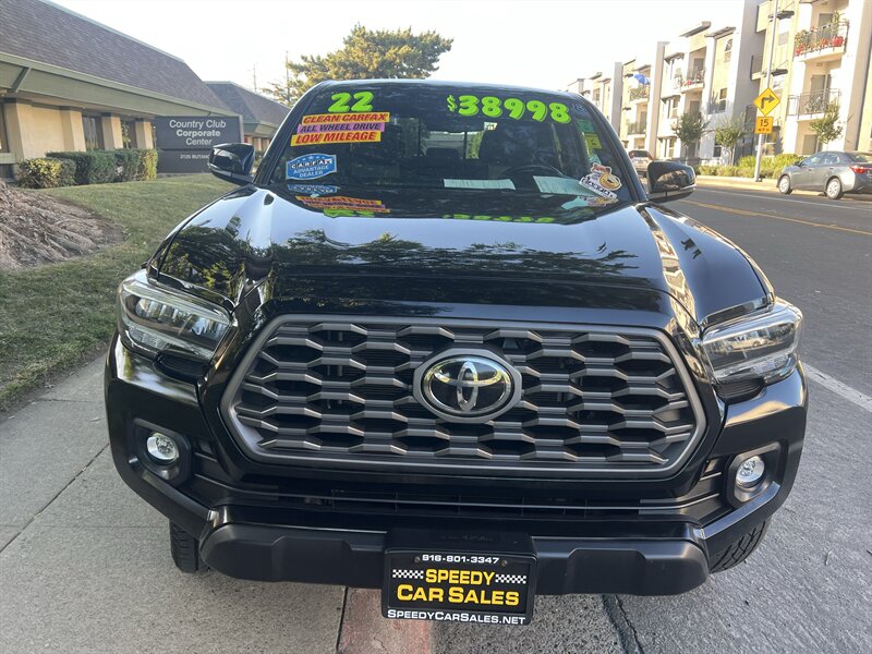 2022 Toyota Tacoma TRD Off-Road  